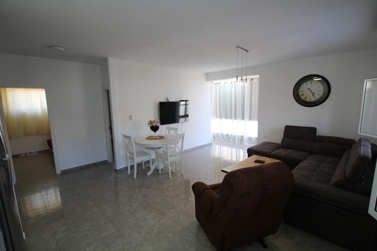 Arendaizrail Apartments - Khana Szenes Street 29 Bat Yam Eksteriør bilde