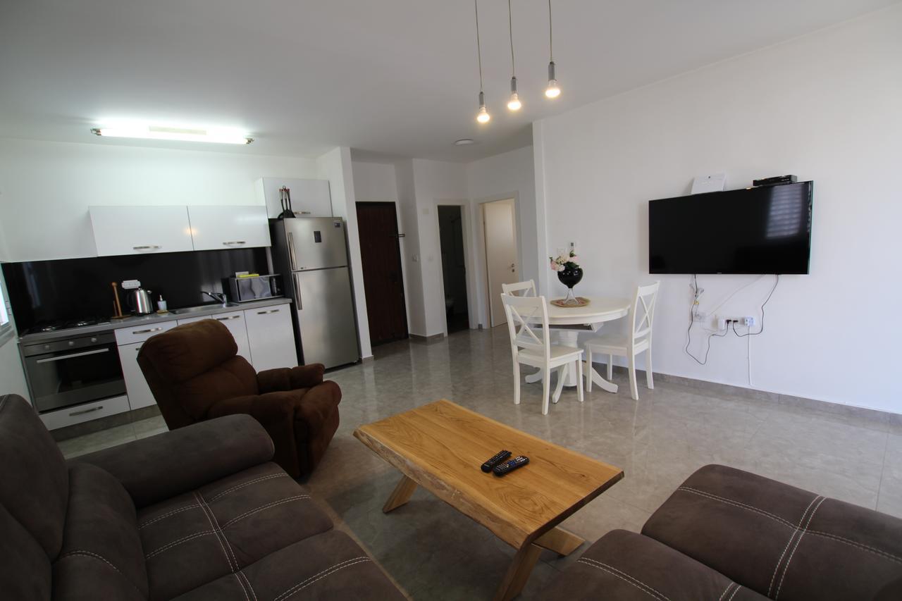 Arendaizrail Apartments - Khana Szenes Street 29 Bat Yam Eksteriør bilde